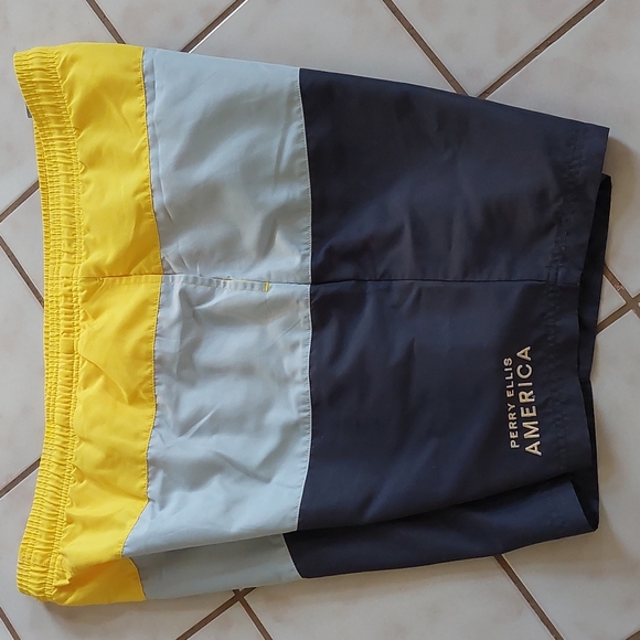 Perry Ellis America Active Swim Trunks - Picture 10 of 10